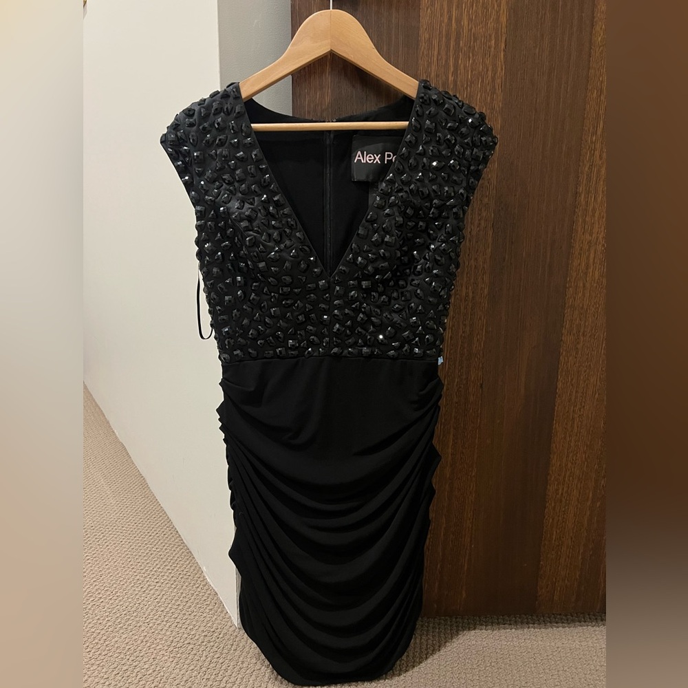 Alex Perry Black Embellished Dress - US 2/AUS 6